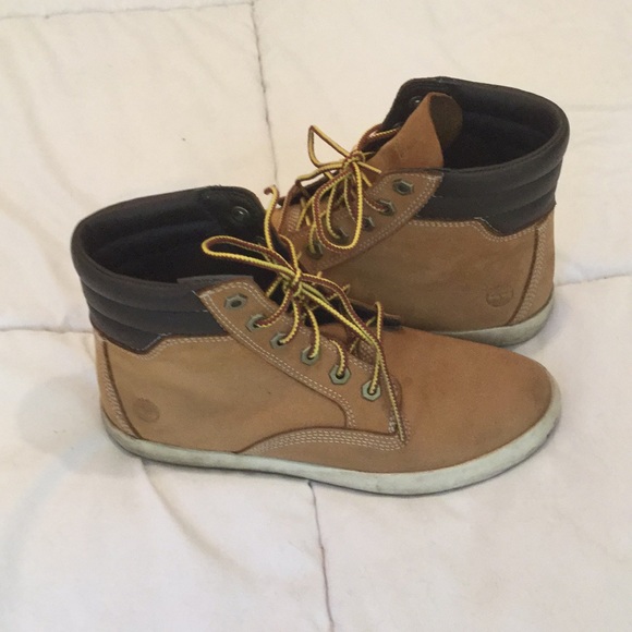 Timberland Ortholite High Top Great for Rain and Snow!! - Picture 2 of 8